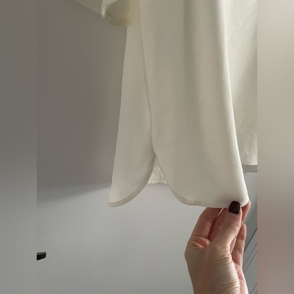 CALVIN KLEIN Ivory Blouse with Black Trim - Picture 3 of 6